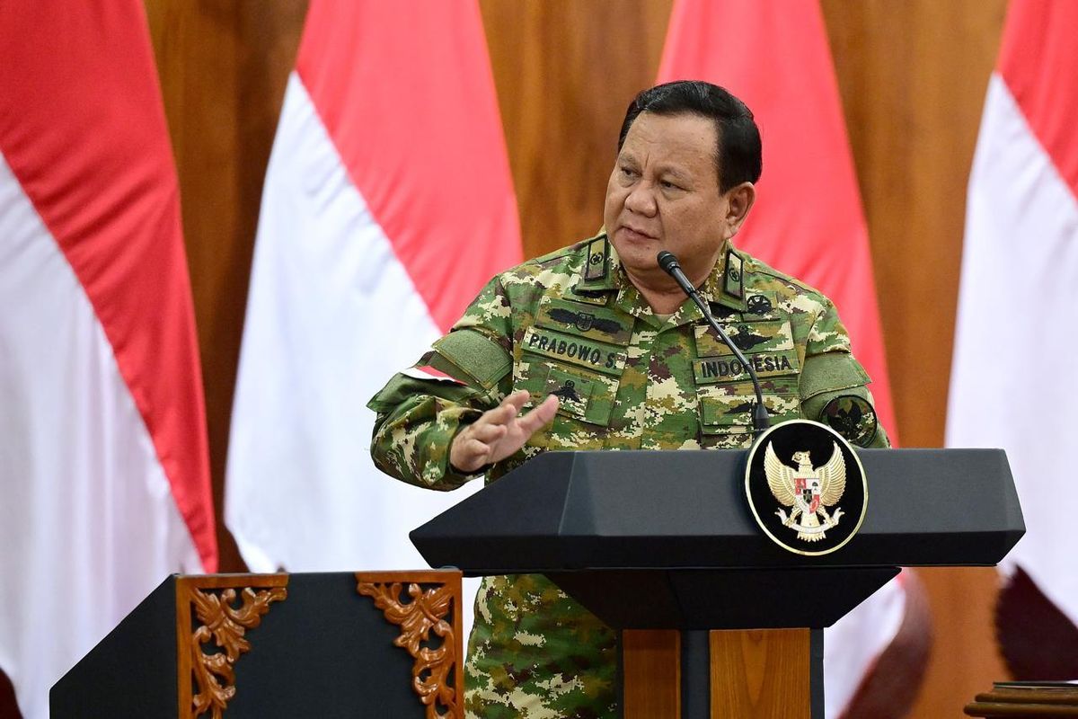 prabowo-subianto-tegaskan-kader-gerindra-prioritaskan-kerja-nyata-untuk-rakyat